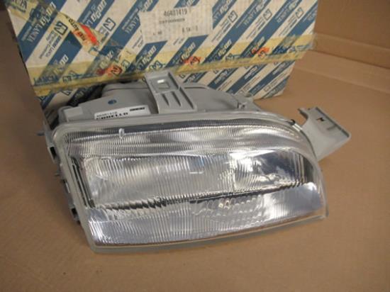 46481419 Koplamp rechterzijde Carello