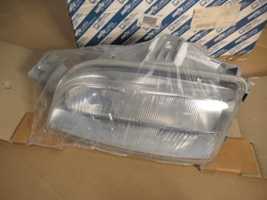 46481420 Koplamp linkerzijde Carello