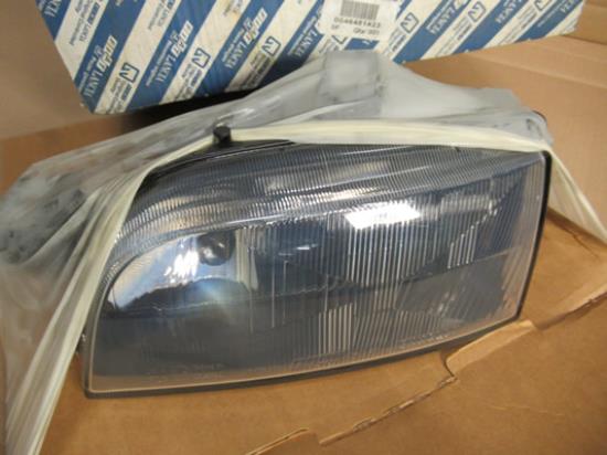 46481423 Koplamp linkerzijde Carello