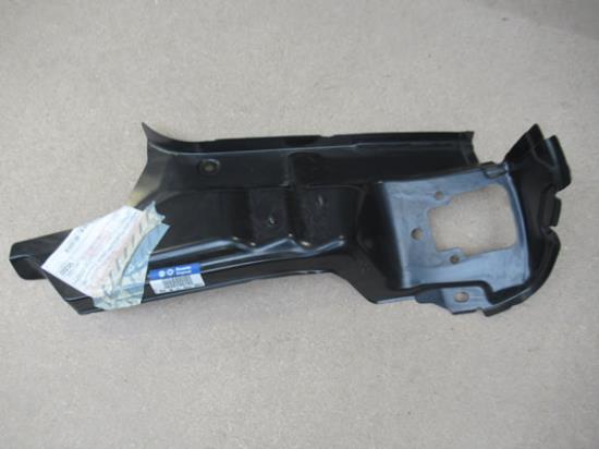 46790185 Aansluitstuk rechterzijde