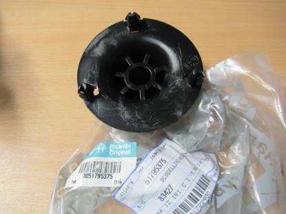 51795375 Schotel vering achterzijde