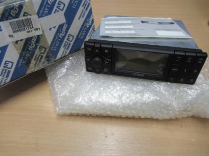 60661734 Radio met navigatie