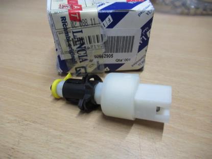 60662905 Remlichtschakelaar