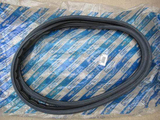 735256378 Profielrubber linkerzijde