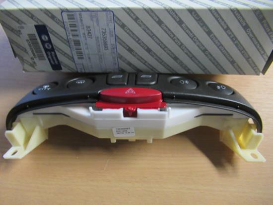 735359893 Bedieningspaneel