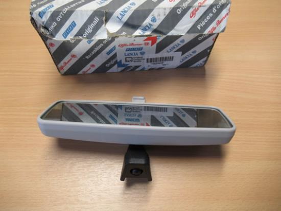 735374010 Binnenspiegel