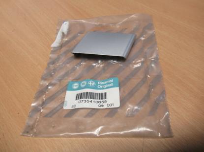 735410655 Plug dakdrager rechterzijde