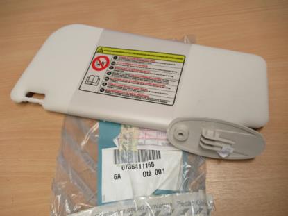 735411165 Zonneklep rechterzijde