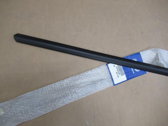 46522388 Stootstrip rechterzijde