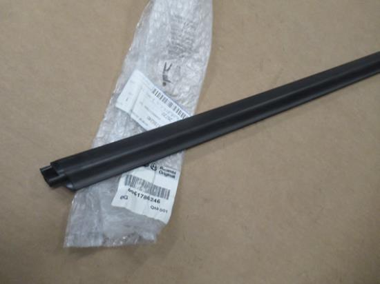 51786246 Raamrubber rechterzijde