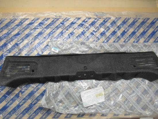 735410902 Sierstuk kofferbak