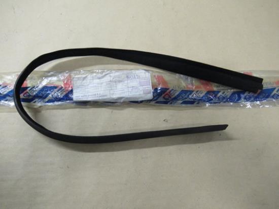 7642621 Pakking portier linkerzijde