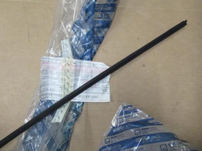 7653947 Raamlijst linkerzijde