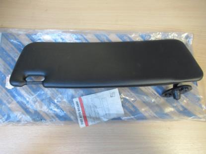 175004880 Zonneklep rechterzijde