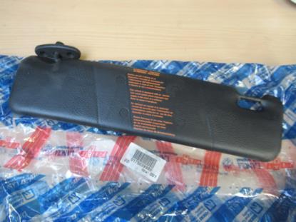 175039980 Zonneklep linkerzijde