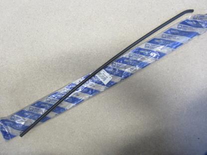 7725986 Raamrubber rechterzijde voorruit