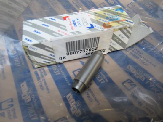 7757052 Klepgeleider distributie