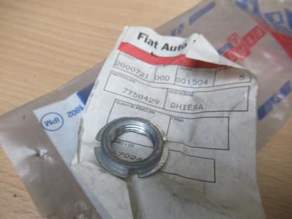 7758429 Ringmoer spiegel