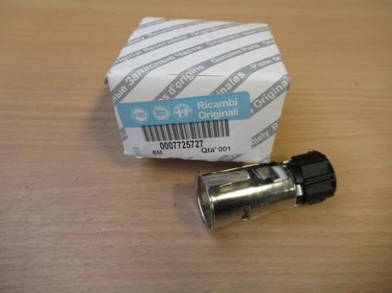 7725727 Sigarettenaansteker houder