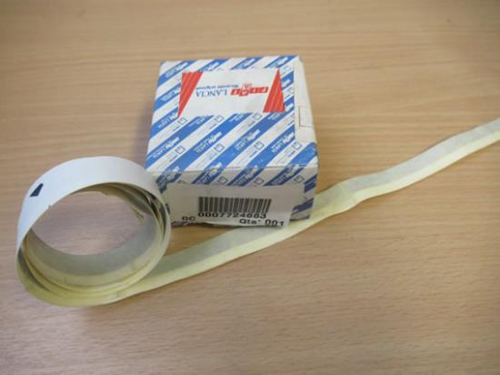 7724683 Sticker rechtsvoor