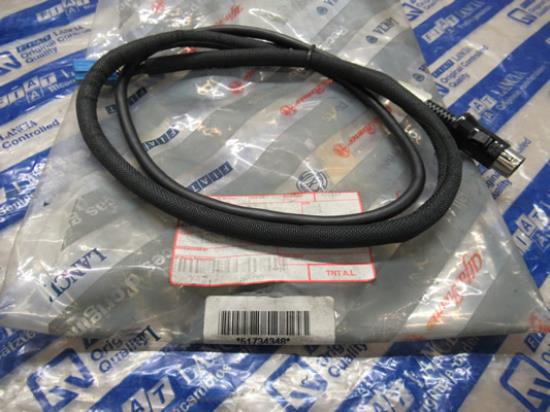 51734348 Kabel radio aansluiting