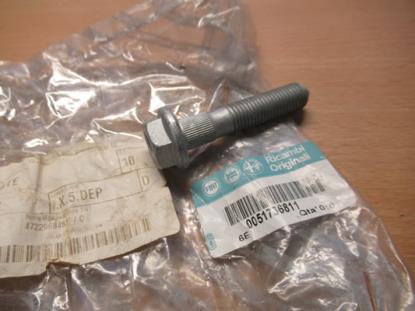 51736811 Bout vering