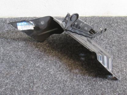 51704433 Beugel carrosserie rechtsvoor