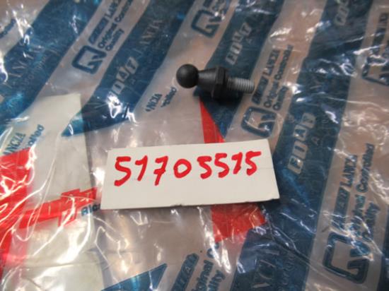 51705515 Bout