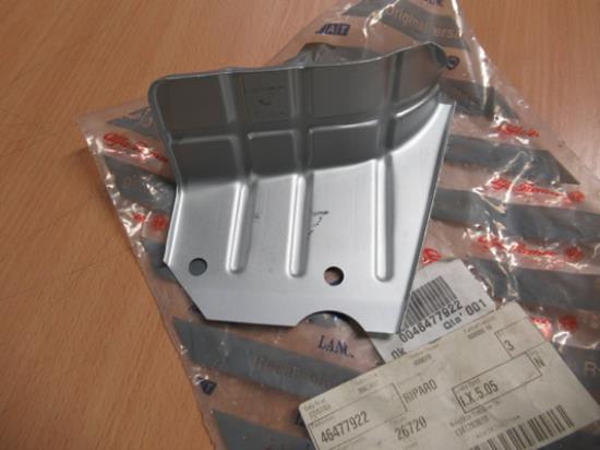 46477922 Bescherming uitlaat 2.4JTD