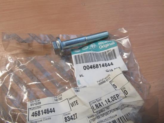 46814644 Bout M10x1.25x60