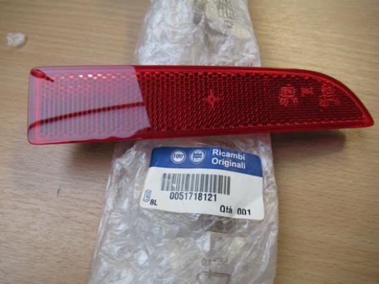 51718121 Reflector achterbumper linkerzijde