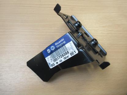 51728388 Beugel linkerzijde