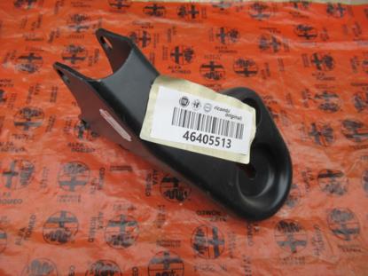 46405513 Beugel voor motorsteun