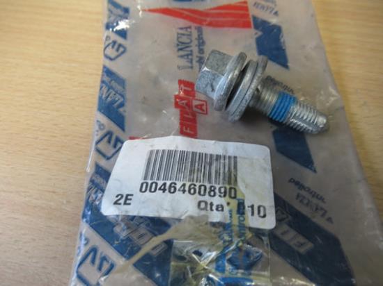 46460890 Bout M10x1.25