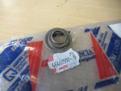 46461557 Schotel voor inlaatklep en uitlaatklep