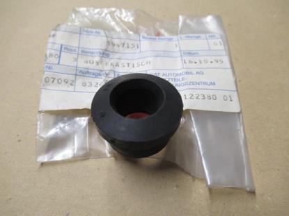 5947151 Bus achtervering