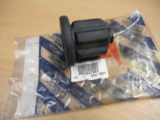 5947887 Bus achtervering