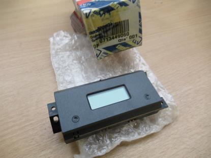 713449060 Klok digitaal