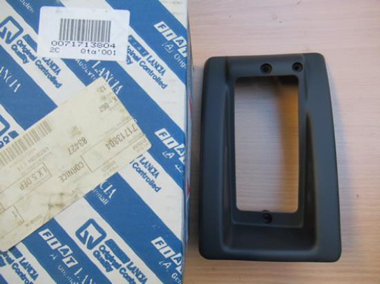 71713804 Rand mistlamp linkerzijde