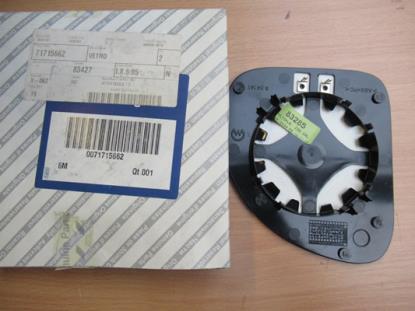 71715662 Spiegelglas linkerzijde