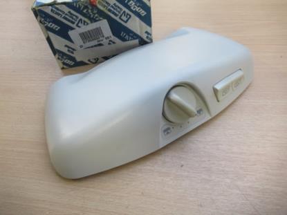 735303210 Bedieningspaneel voor voertuig met electrisch dakraam