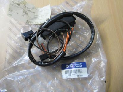 7784483 Kontakt achterklep