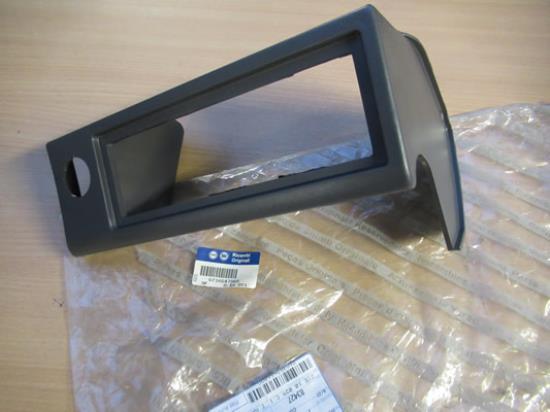 716547060 Radiohouder