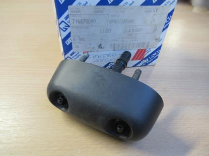 716879099 Koplampsproeier linkerzijde