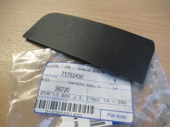 71752430 Bekleding in deurgreep linkerzijde