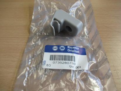 735280780 Beugel zonneklep