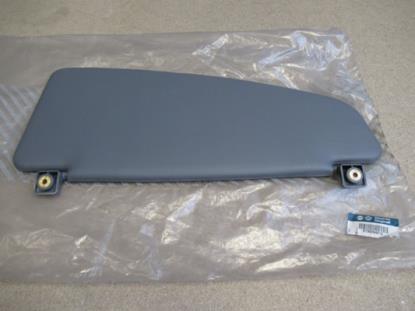 735294015 Zonneklep rechterzijde