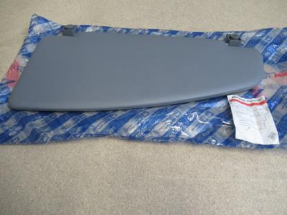 735294018 Zonneklep linkerzijde