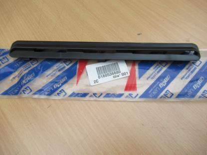 180536680 Sierstuk dashboard rechterzijde