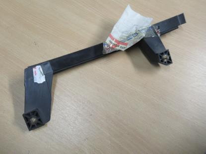 46421192 Raamgeleider linker voorzijde